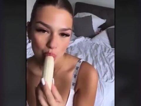 Xeniahelenaa Onlyfans Leaked Video Blow Banana So Lewd